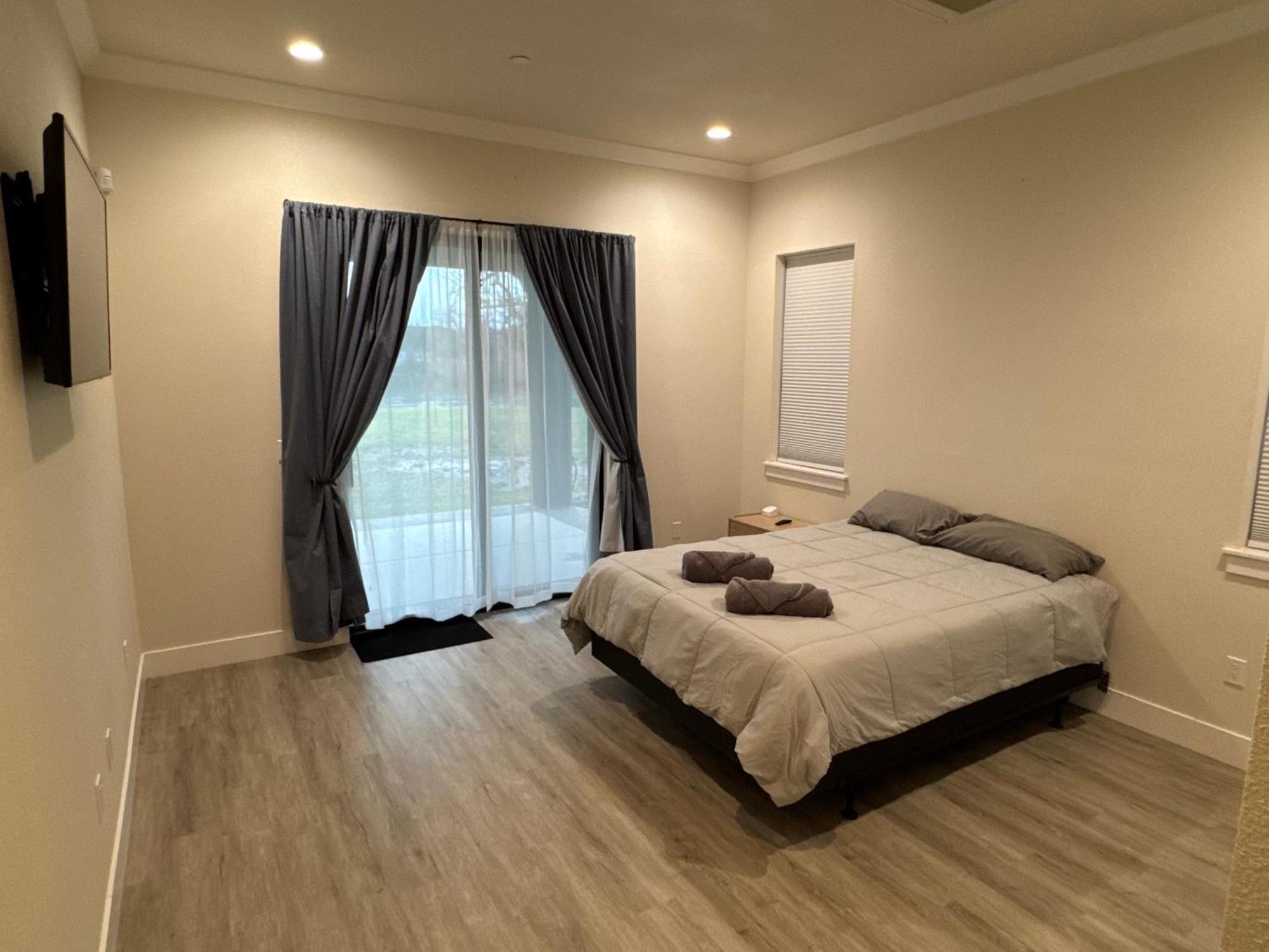 Three Bedroom River Access 雷丁 外观 照片